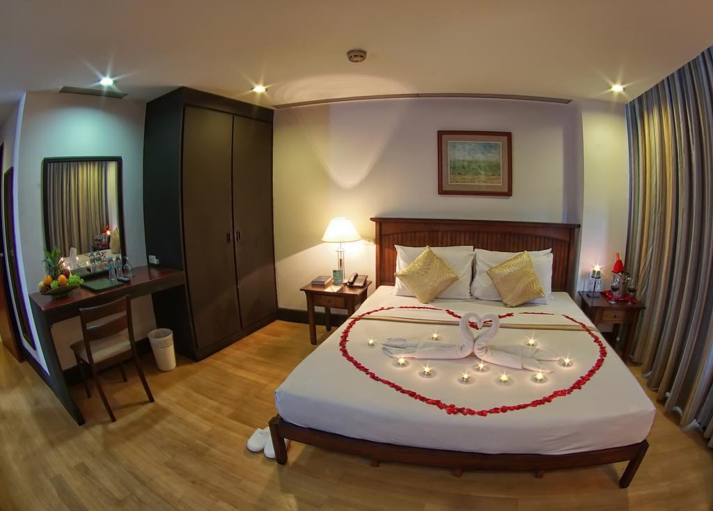 Rajah Park Hotel By Hiverooms Cebu Екстер'єр фото